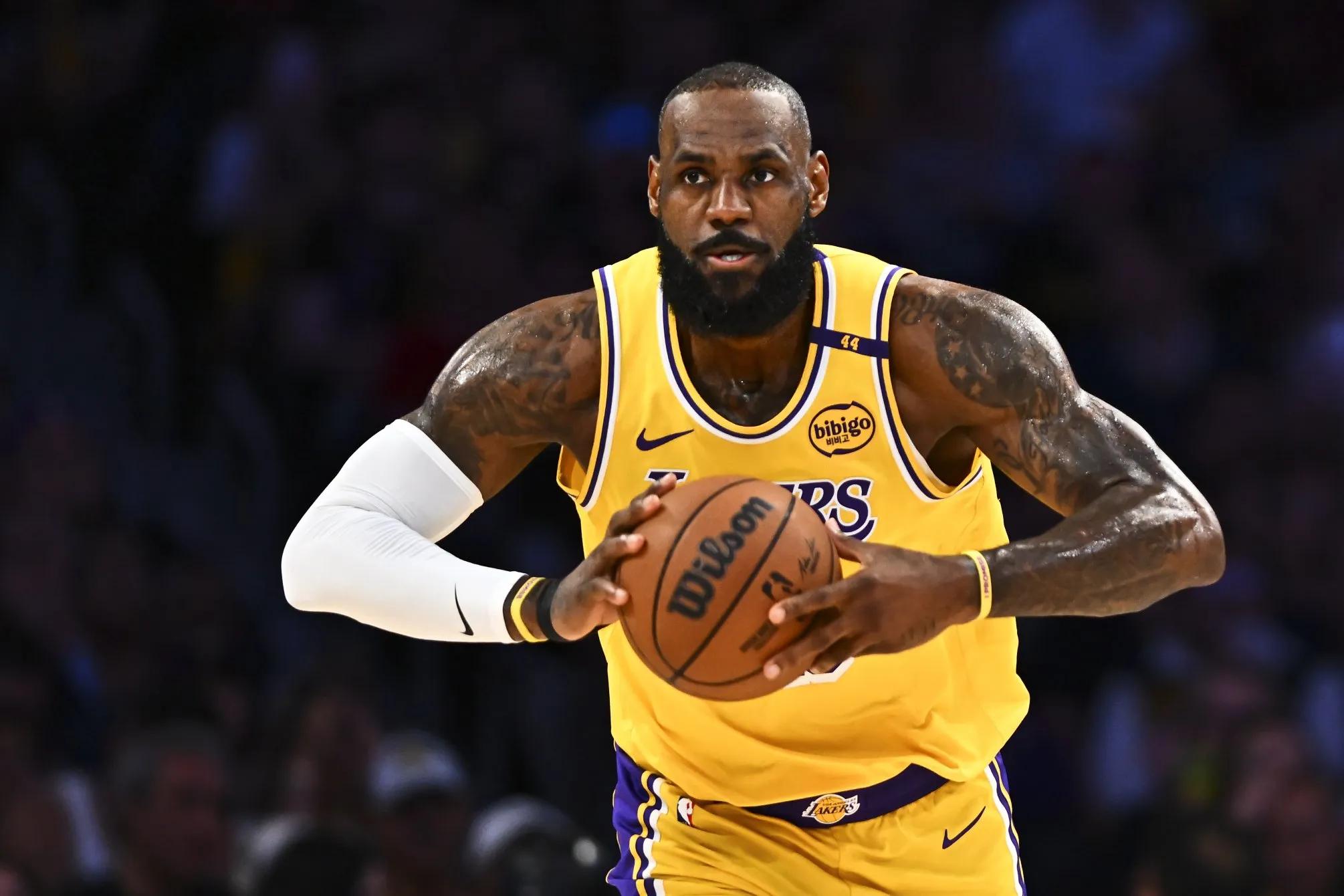 季后賽得分排行榜_約基奇得分統(tǒng)計_nba季后賽得分排行榜